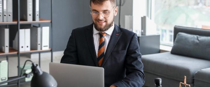 Überblick über Compliance und Rechtsnormen durch digitales Management (Webinar | Online)